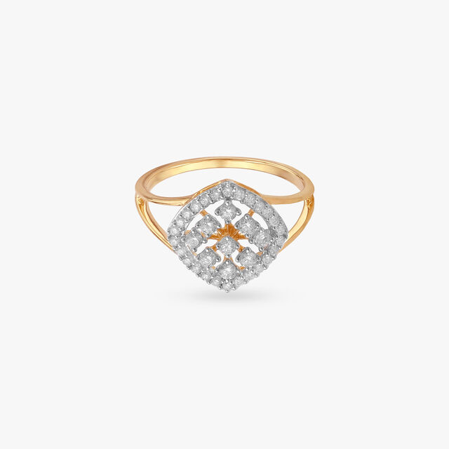 Crowned Lattice Diamond Ring