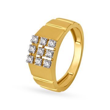 Aesthetic 18 Karat Yellow Gold And Diamond Ridged Finger Ring