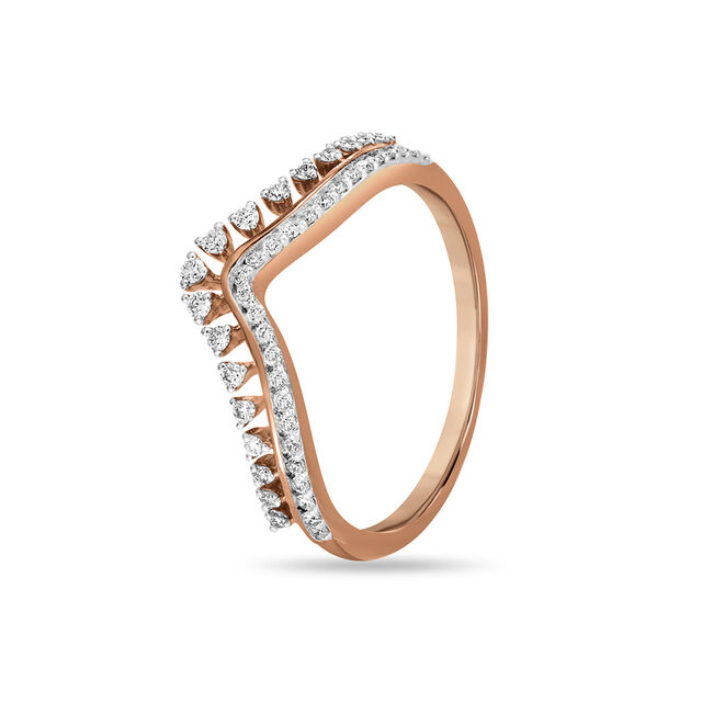 18 KT Rose Gold Diamond Studded Vanki Ring 
