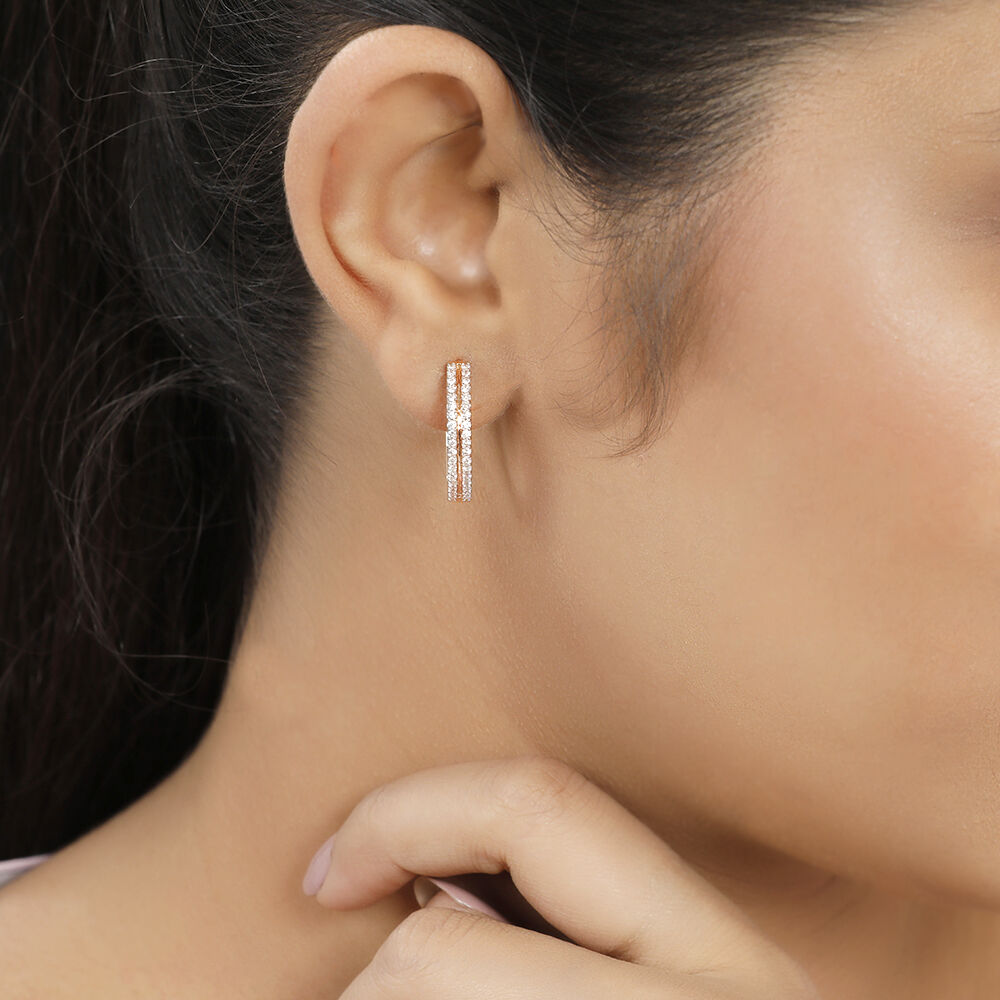 Buy 18 KT Rose Gold Oval Diamond Hoop Earrings at Best Price | Tanishq UAE