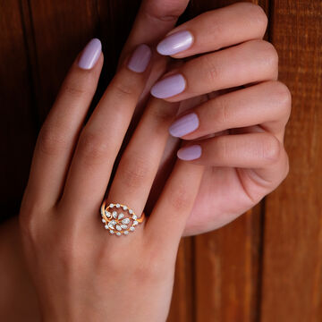 Ethereal Diamond Finger Ring