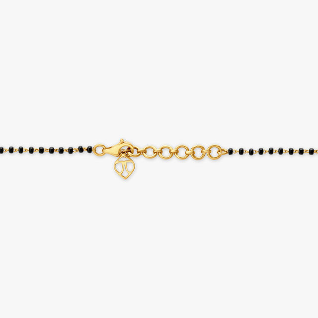 Entrancing Floral Diamond Mangalsutra 3