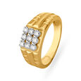 Ridged Diamond and Gold Finger Ring for Men 