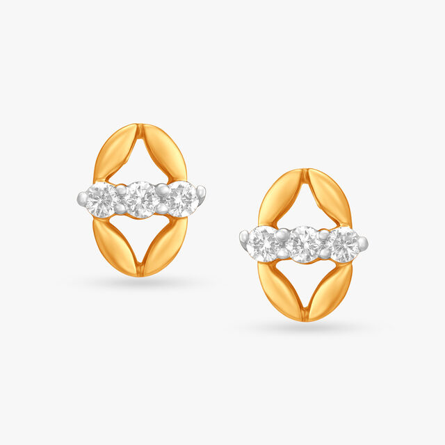 Minimalistic Diamond Stud Earrings 