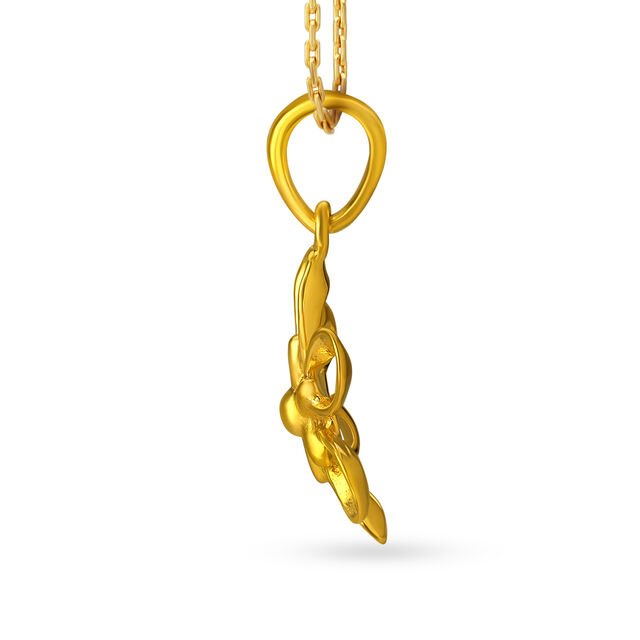 Delightful Yellow Gold Flower Pendant 2