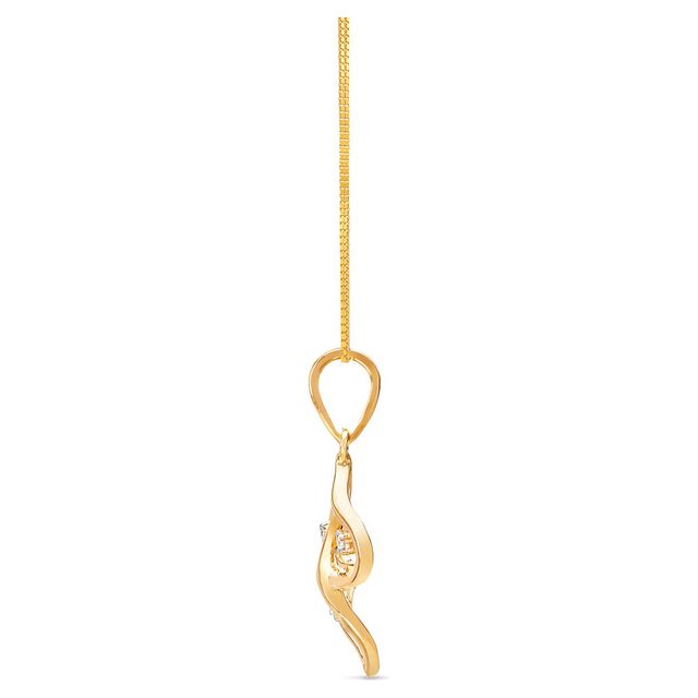 Minimalistic 18 Karat Yellow Gold And Diamond Pendant 3