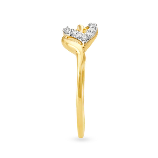Elegant 18 Karat Yellow Gold And Diamond Motif Finger Ring,,hi-res 3