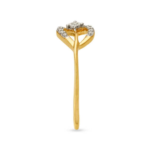 Shimmering 18 Karat Gold and Diamond Leaf Finger Ring