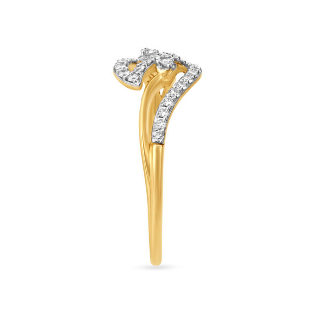 Leaf Inspired Glossy Gold and Diamond Finger Ring 3