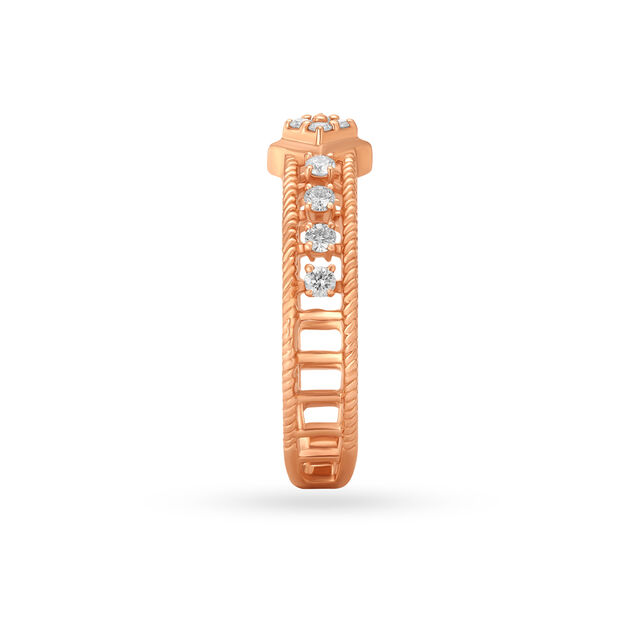 Unique Cluster Diamond Finger Ring 3