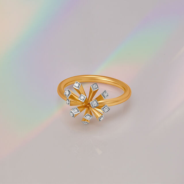 The Gleaming Flecks Ring 