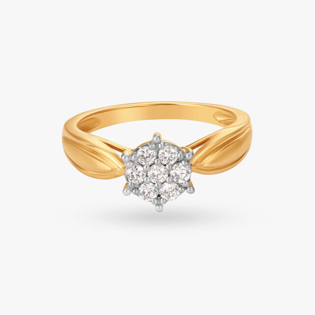 Radiating Luxury Diamond Ring