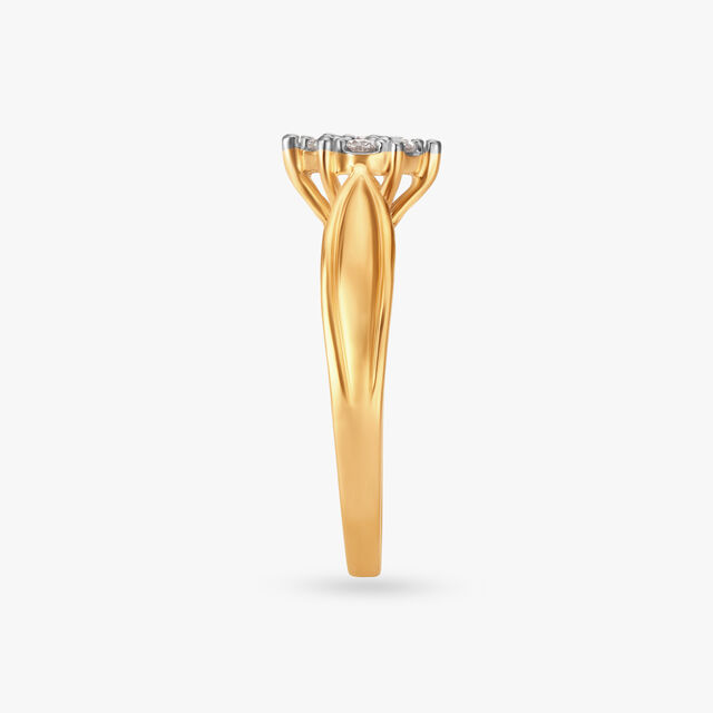 Radiating Luxury Diamond Ring