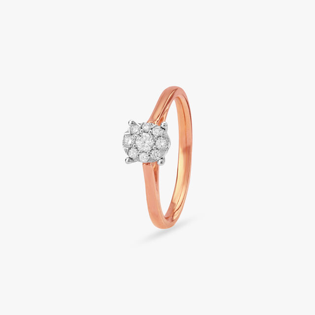 Royal Halo Diamond Ring 