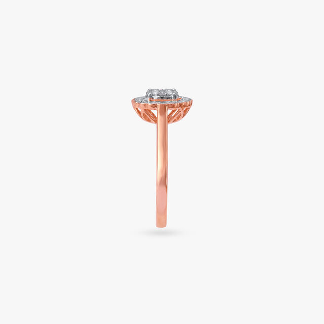 Scallop Halo Diamond Ring 3