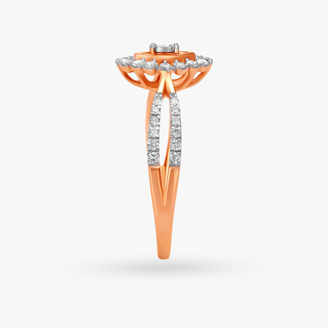 Dazzling Intricate Diamond Finger Ring