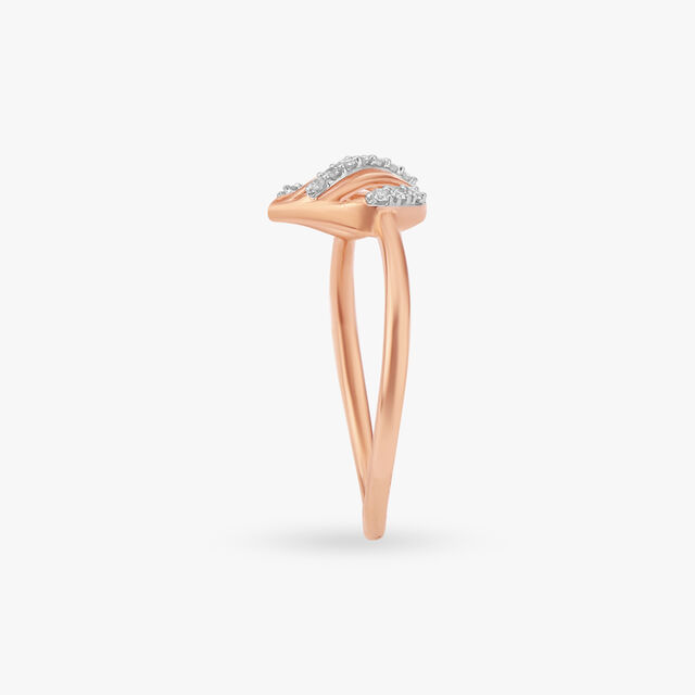 Stunning Droplet Diamond Finger Ring