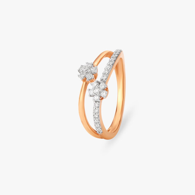 Pretty Floral Diamond Finger Ring 