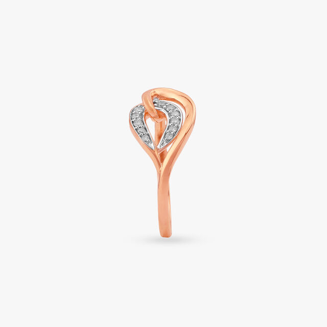 Soft Spiral Diamond Ring