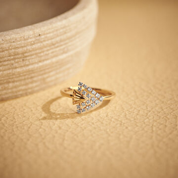Glinting Triangular Diamond Ring