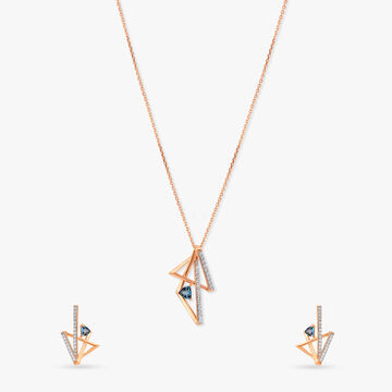 Fiery Sparkling Gemstone Pendant Set With Chain