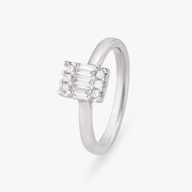 Twilight Diamond Finger Ring