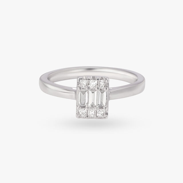 Twilight Diamond Finger Ring