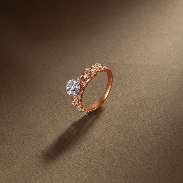 Enticing Geometric Diamond Ring 