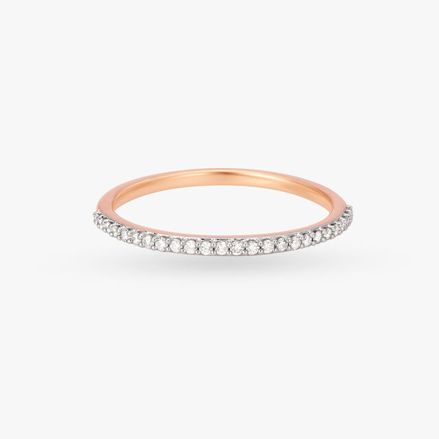 Sleek Diamond Finger Ring