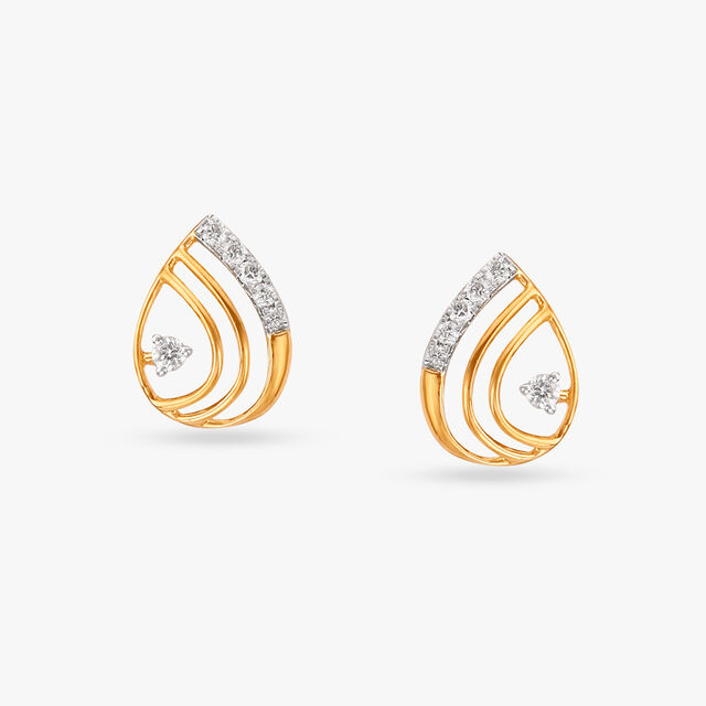 Elegant Clean Diamond Stud Earrings 