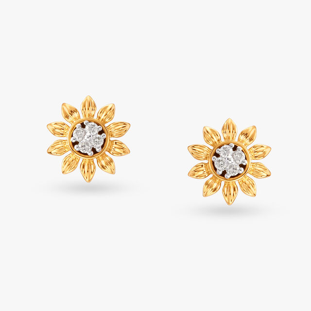 Sunlit Diamond Stud Earrings 