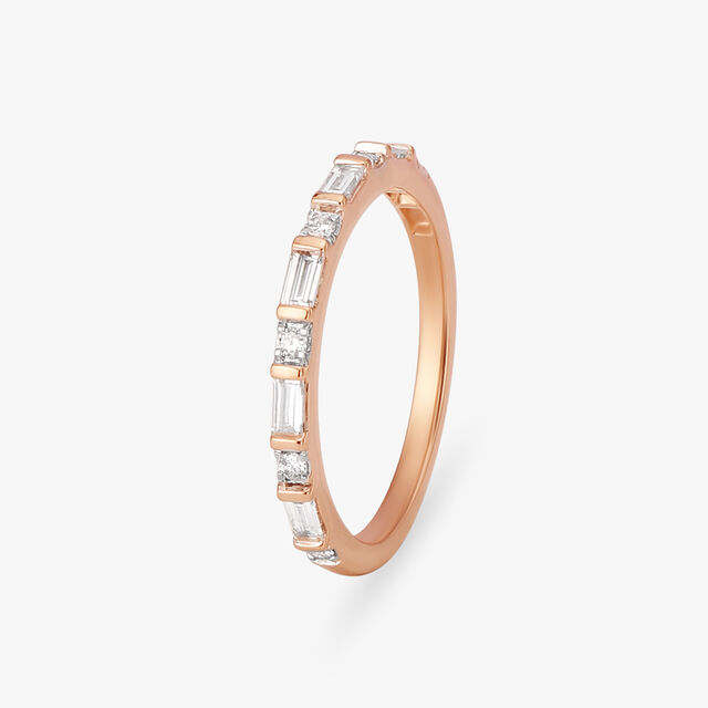 Spectacular Diamond Finger Ring