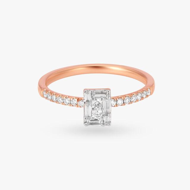 Pristine Diamond Finger Ring
