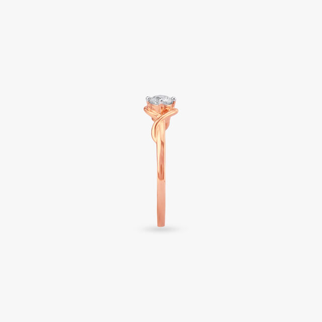 Twirl Spark Diamond Ring