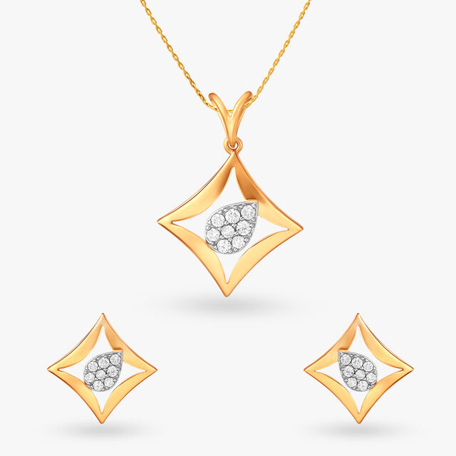 Neoteric Diamond Pendant and Earrings Set 