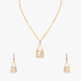 An Elegant Flow Diamond Necklace Set 2