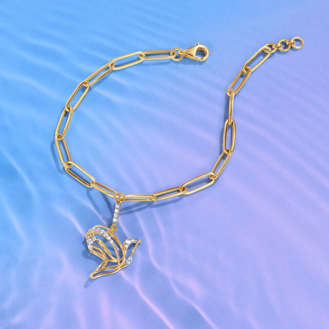 An Elegant Swoop Diamond Bracelet 