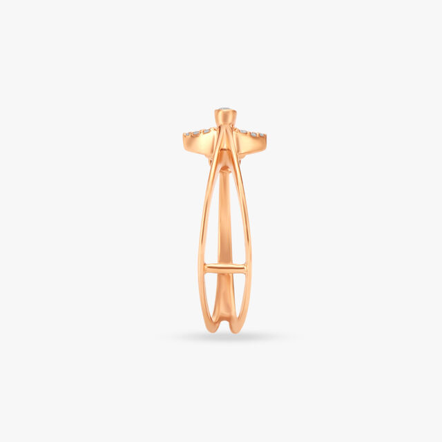 Glamorous Gaze Diamond Finger Ring