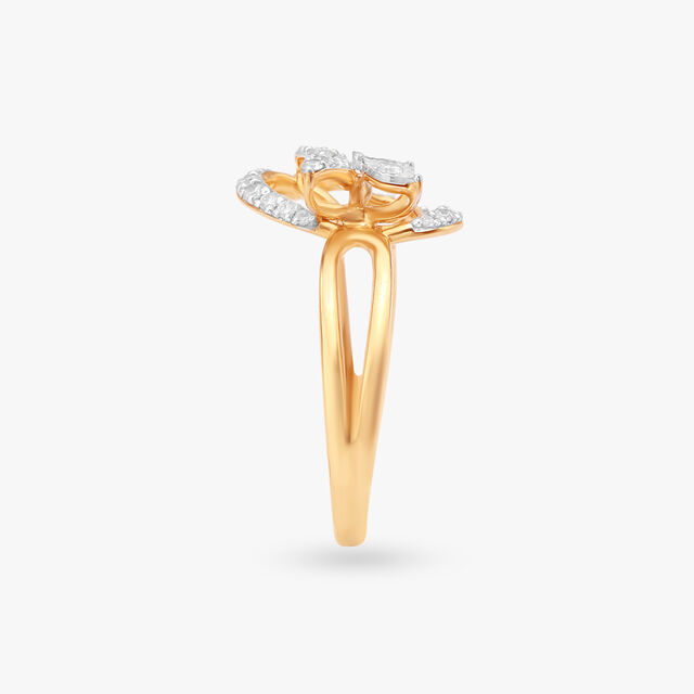 Petal Diamond Finger Ring