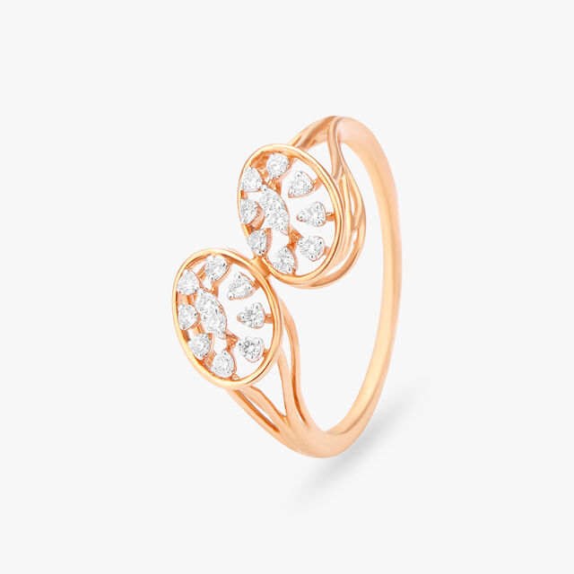 Artistic Cluster Diamond Finger Ring