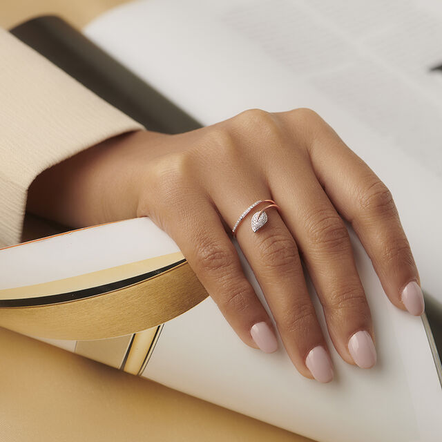 Classy Leafy Diamond Ring 2