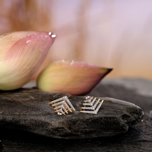 Ascending Art Diamond Stud Earrings 