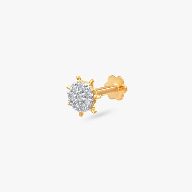 Sunlit Spark Diamond Nose Pin