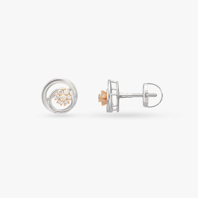 Concentric Florals Diamond Pendant and Earrings Set 5