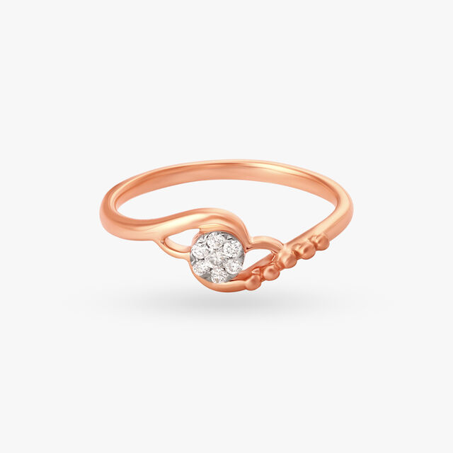 Gracefully Understated Diamond Ring