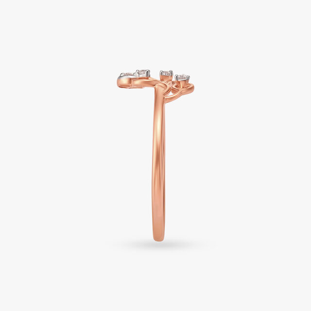 Enduring Style Diamond Ring