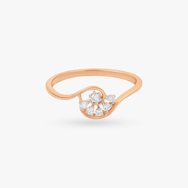 Semi Bloom Finger Ring