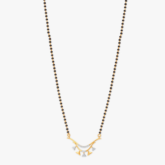 Elegant Geometric Diamond Mangalsutra 3