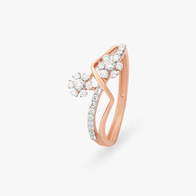 Dazzling Floral Diamond Finger Ring