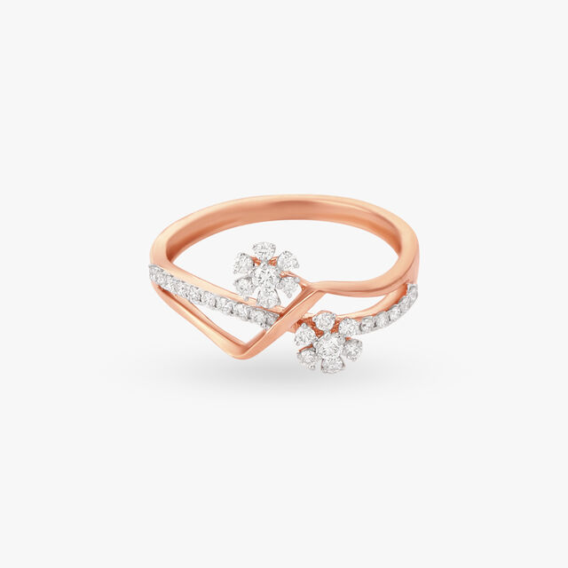 Dazzling Floral Diamond Finger Ring